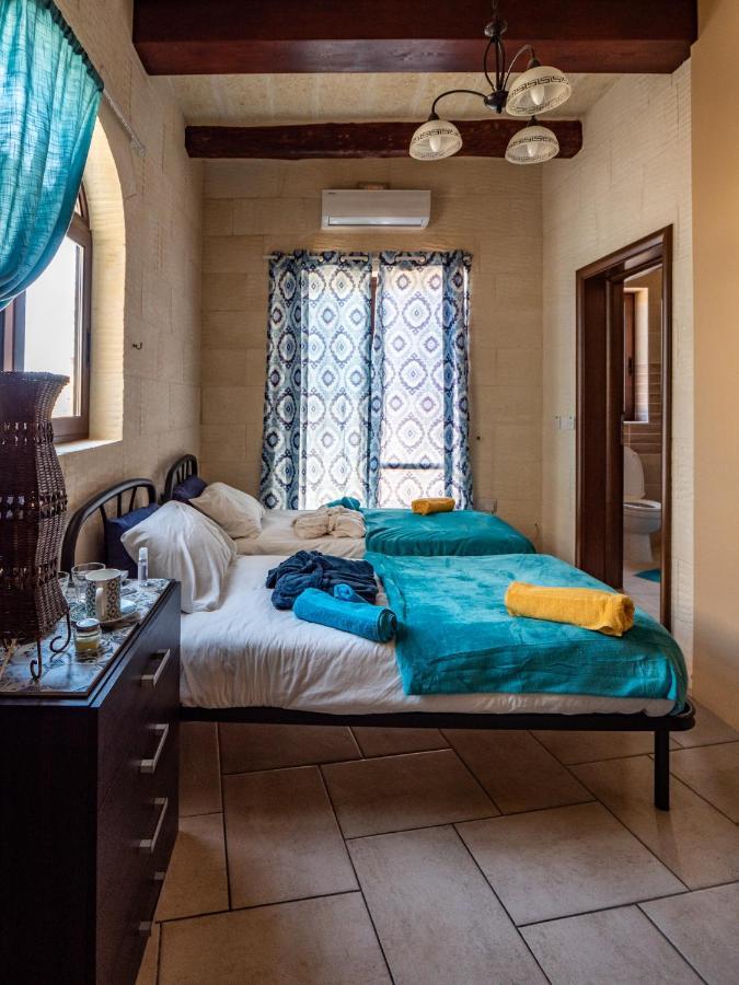 250 Yo Tal-Bambinu Boutique Farmhouse 沙拉 外观 照片
